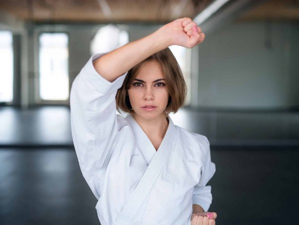 Qual è la migliore tecnica per migliorare il tuo pugno nel karate?